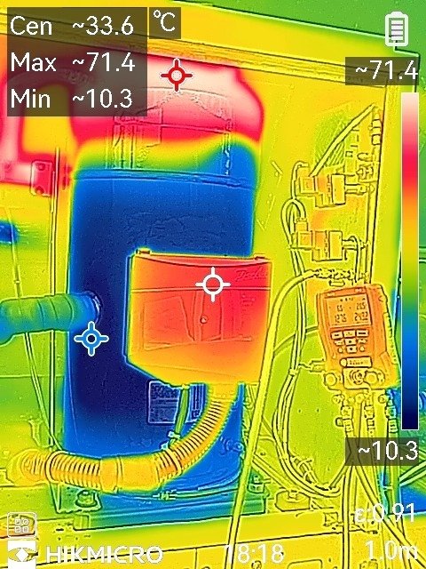 Inspección termográfica con cámara HIKMICRO en compresor y manifold